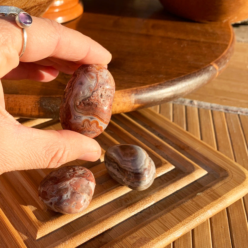 Mexican Lace Agate Tumbled Stone