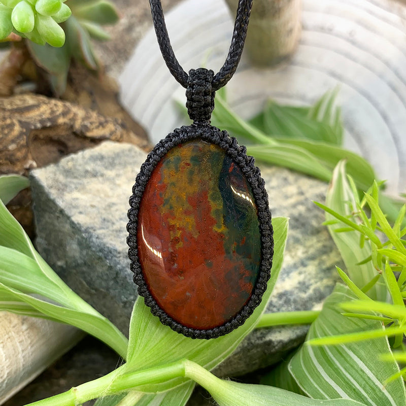 Bloodstone Macramé Pendant Necklace