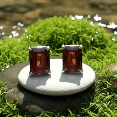 Z ARRON DESIGN Collar con colgante de alambre de cobre con piedra lunar Serenity